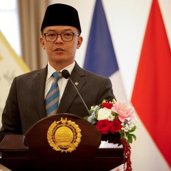 Menlu Blak-blakan RI Siap Tampung 1.000 Warga Gaza: Bukan Relokasi!