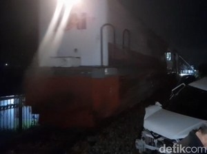 Minibus Tertabrak Kereta Api Lagi di Sumbar, 2 Kejadian dalam 1 Hari
