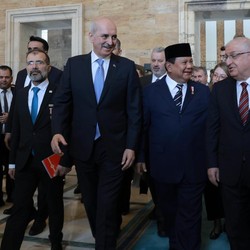 Prabowo Bakal Bagikan Beasiswa Unhan untuk Rakyat Palestina