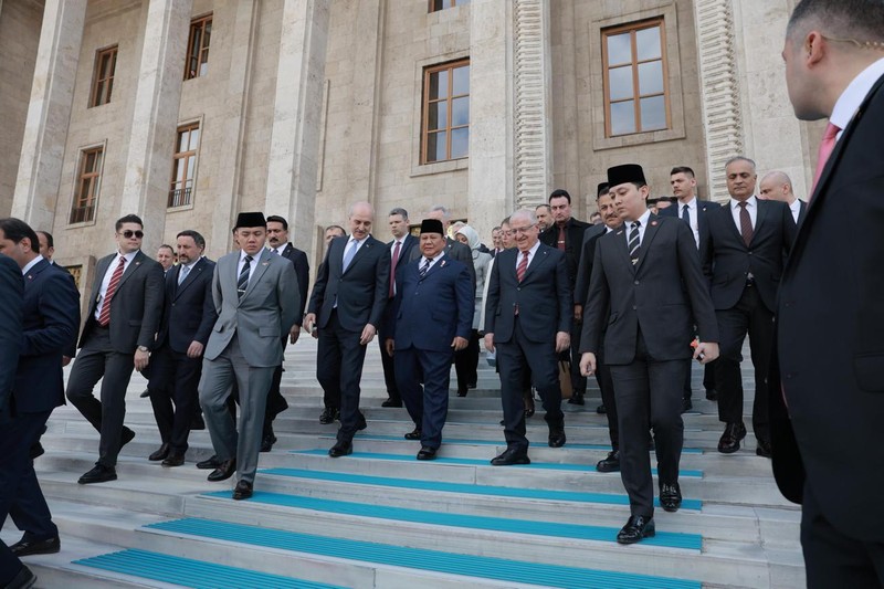 Presiden Prabowo Subianto memberikan pidato di Parlemen Turki, Ankara, Kamis (10/4/2025). (Dok. BPMI) Presiden Prabowo Subianto memberikan pidato di Parlemen Turki, Ankara, Kamis (10/4/2025). (Dok. BPMI)