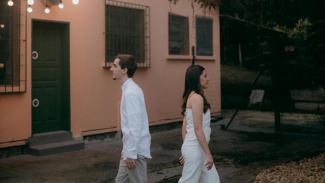 3 Tanda Anda dan Pasangan Tak Cocok secara Finansial