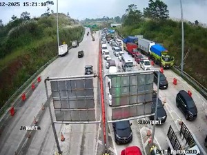 Tol Bocimi Macet 2 Kilometer di Akhir Pekan, Polisi Terapkan Buka-Tutup