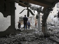 Israel 'Kesetanan' Lagi, Ratakan Rumah Sakit-Tewaskan 11 Warga