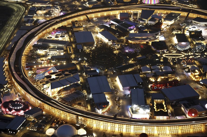 Grand Ring terlihat pada hari Jumat, 11 April 2025, sebelum hari pembukaan Osaka Expo 2025 di Osaka, Jepang bagian barat. (Kyodo News via AP)