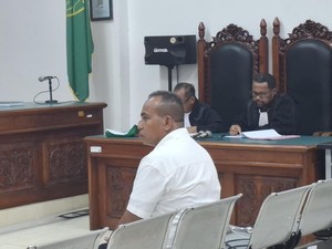 Plt Kabiro Umum Setda NTT yang Aniaya Istri hingga Tewas Mulai Disidang