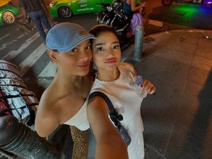 Erika Carlina Sigap Tolong Fuji yang Dikejar Anjing