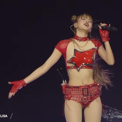 Lisa BLACKPINK Kolaborasi Bareng Maroon 5 di Lagu Baru 'Priceless'