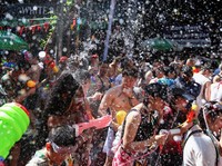 Songkran Maut Guncang Thailand, Ternyata Ada Narkoba Baru 