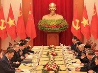 Full Emas! Potret Pertemuan Xi Jinping-Sekjen Partai Komunis Vietnam