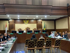 Jadi Tersangka Suap Migor, Hakim Anggota Kasus Tom Lembong Diganti