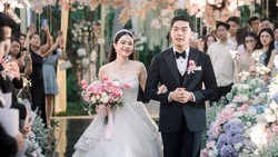 Detail 3 Gaun Pengantin Jessica Jane yang Serba Putih, Elegan!
