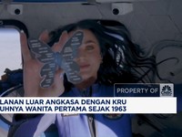 Video: Katy Perry Terbang Ke Luar Angkasa Bersama Jurnalis- Ilmuwan