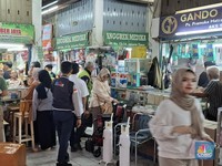 Penampakan Pasar Obat Pramuka Sepi Ditinggal Pembeli-Penjualan Anjlok