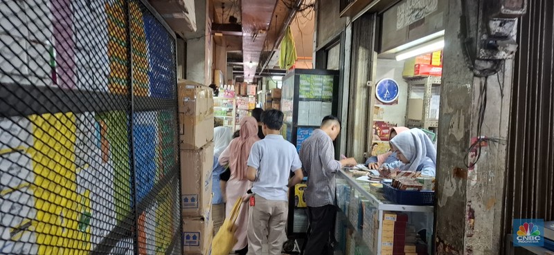 Penampakan terbaru Pasar Pramuka, Selasa (15/4/2025). (CNBC Indonesia/Chandra Dwi)