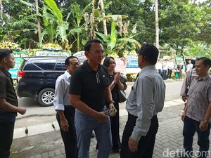 Ahok hingga Dahlan Iskan Kenang Mendiang Murdaya Poo Pemilik Pondok Indah Mall