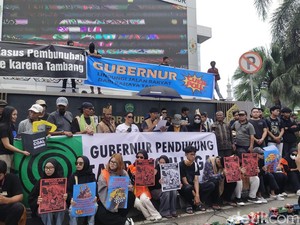Awal Mula Kasus Muara Kate yang Didemo Warga, Rusel Tewas Dibacok OTK