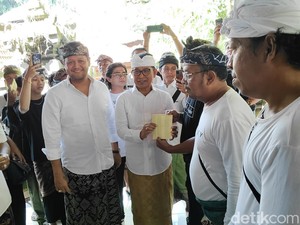 Hore! Bantuan Rp 2 Juta per Keluarga Jelang Galungan di Badung Cair
