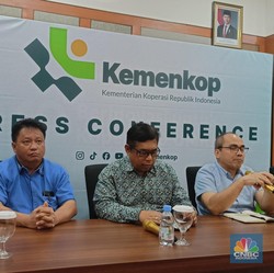 Kemenkop Akan Latih 240 Ribu Orang Jadi Pengawas Koperasi Merah Putih