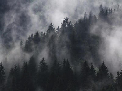 10 Tempat Paling Misterius di Dunia: Bikin Merinding & Penuh Teka-Teki