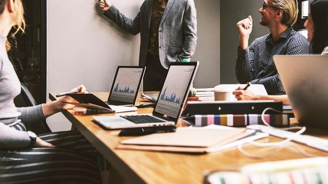 Bisnis RI Ramai-Ramai Pakai AI, Divisi Perusahaan Ini Paling Duluan