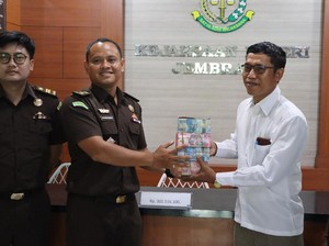 Kejari Jembrana Eksekusi Putusan Kasus Korupsi LPD Yehembang Kauh