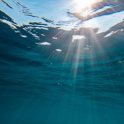 Fasilitas Canggih China di Bawah Laut di 'Atas' RI Sudah Beroperasi