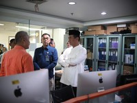 Amran Mendadak Datangi Kantor Bulog-Pupuk Indonesia, Dapat Laporan Ini