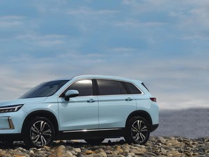 Polytron Mau Rilis Mobil Penumpang di GIIAS 2025
