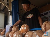 Harga Kelapa Parut Tembus Rp 25.000, Mendag Sebut Biang Keroknya