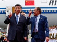 Potret Mesra Xi Jinping & Anwar Ibrahim, Saling Tatap-Saling Tunjuk