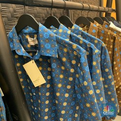Batik RI Diborong Warga Dunia di Osaka, Belum Seminggu Stok Habis