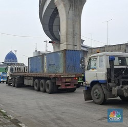 Kesalnya Pengusaha Logistik Memuncak Sampai Mau Tinggalkan Jalan Tol