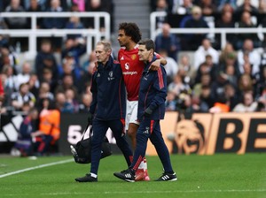 Musim Zirkzee Selesai, MU Krisis Penyerang