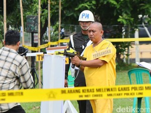 Reka Ulang Momen Kopda Basar Berondong 8 Peluru Tewaskan 3 Polisi Lampung