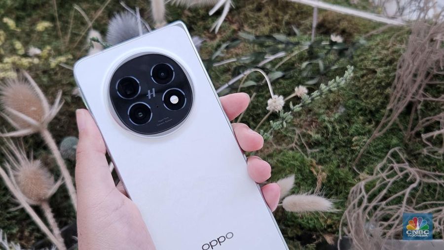 Oppo Find N5. (²©²ÊÍøÕ¾/Intan Rakhmayanti)