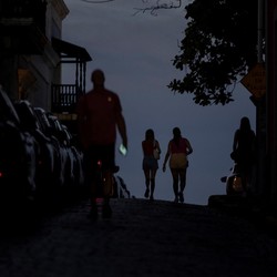 Bak 'Kota Hantu', Negara Ini Mati Lampu Total Satu Pulau