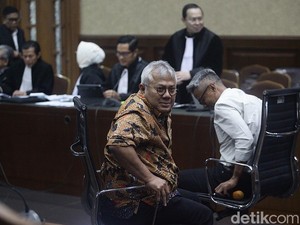 Jaksa Ungkap Harun Masiku Temui Eks Ketua KPU Bawa Foto Megawati-Hatta Ali