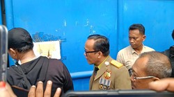 Jejak Wamenaker Sidak Penahanan Ijazah di Surabaya Sebelum Kena OTT KPK