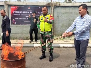H-1 PSU Pilkada Tasikmalaya, KPU Musnahkan Surat Suara Rusak-Sisa