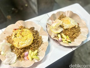 Video: Nasi Goreng Bang Boim, Kuliner di Pluit yang Selalu Ramai