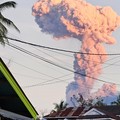 Status Waspada! Gunung Marapi Sumatra Barat Erupsi Lagi