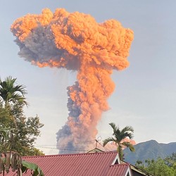Potret Gunung Marapi Meletus Lagi, Muntahkan Abu Vulkanik 1 Kilometer
