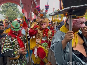 Video: Kemeriahan Pawai KongCo-MakCo Lasem Rembang Setelah Vakum 13 Tahun