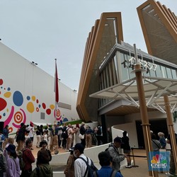 Paviliun Indonesia Petjah! Warga Asing Heboh Poco-poco di Expo Osaka