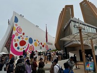 Paviliun Indonesia Petjah! Warga Asing Heboh Poco-poco di Expo Osaka