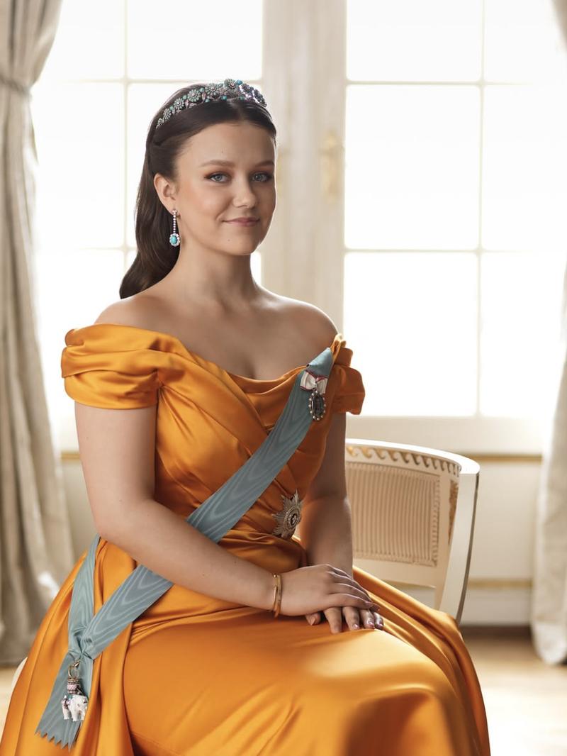 Potret Cantik Putri Denmark yang Viral Dijodohkan dengan Putra Donald Trump