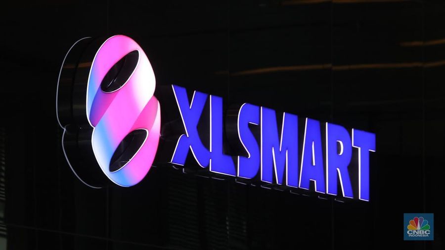 Ilustrasi XLSmart. (CNBC Indonesia/Faisal Rahman)