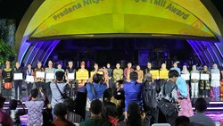 Anugerah Anjungan Daerah TMII, Menbud Tekankan Peran Daerah untuk Budaya