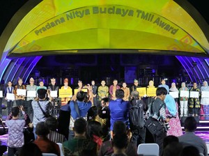 Anugerah Anjungan Daerah TMII, Menbud Tekankan Peran Daerah untuk Budaya