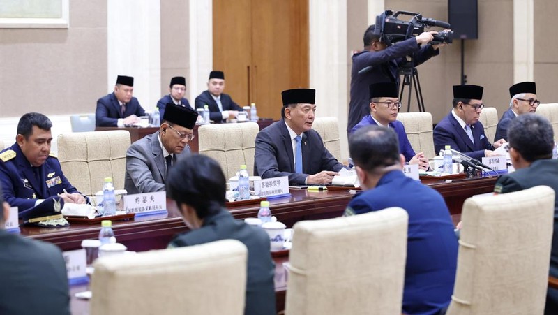 Menteri Pertahanan Republik Indonesia Sjafrie Sjamsoeddin menghadiri Pertemuan Pertama 2+2 Republik Indonesia (RI) – Republik Rakyat Tiongkok (RRT) yang mempertemukan Menteri Luar Negeri dan Menteri Pertahanan dari kedua negara, bertempat di Beijing, RRT, pada Senin (21/4/2025).  (Dok Kemenhan)